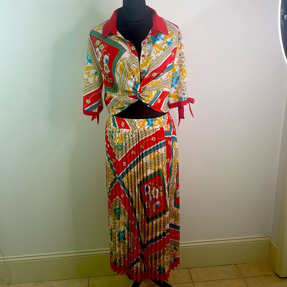 Two piece set